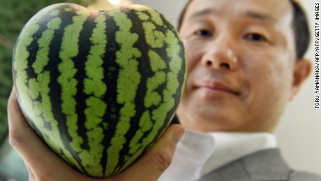 $ 27,000 watermelon?  Getting rid of the exorbitant price tag of the luxury fruit habit in Japan
