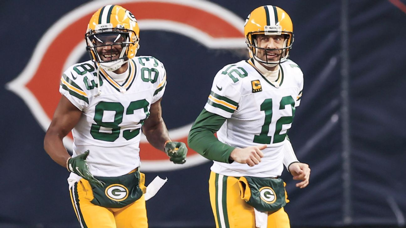 Green Bay Packers blew the Chicago Bears to snatch NFC number 1, goodbye