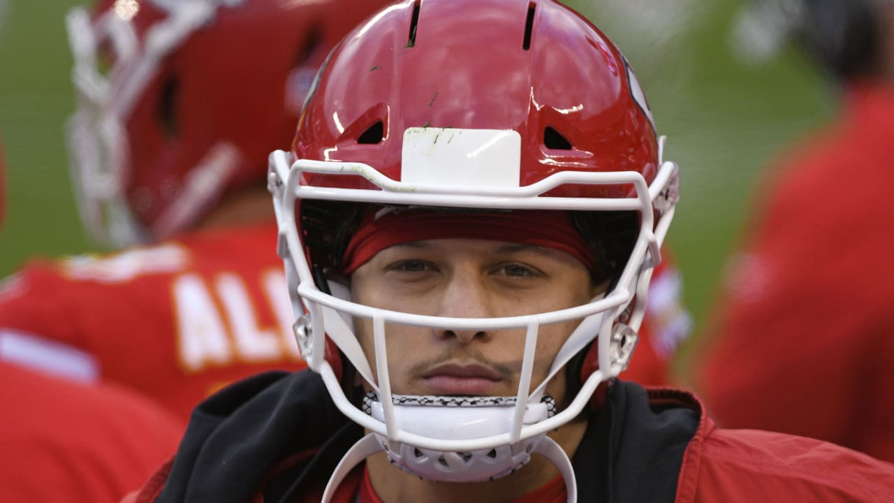 Leaders Patrick Mahomes suffers from a toe and not 100 percent